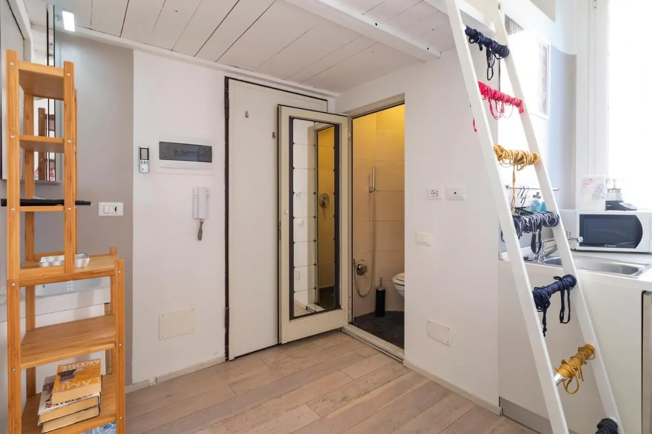 Piccolo Loft Navigli Apartment Milan Italy